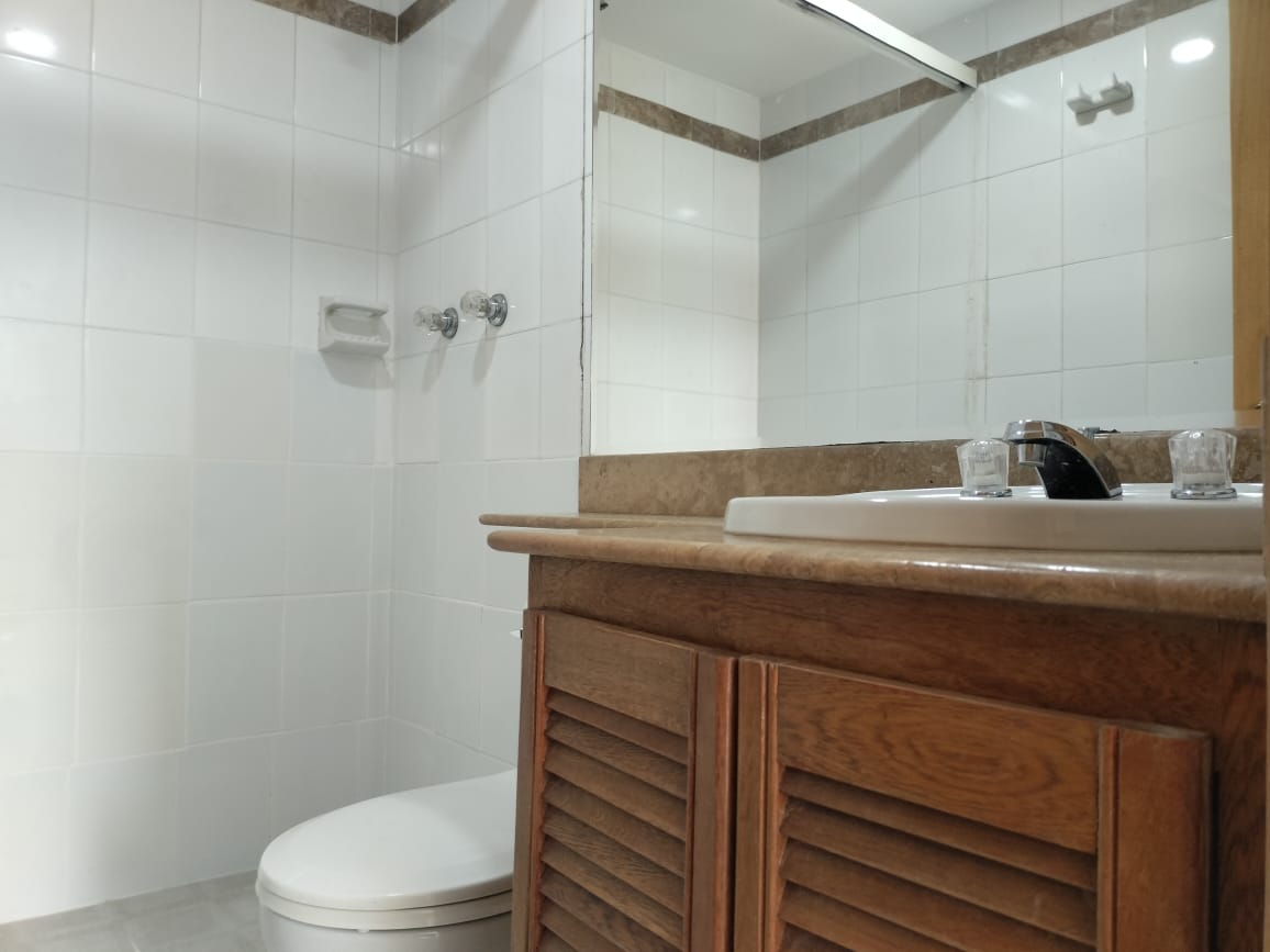 Apartamento en venta en El Poblado, Medellín · foto 12 de 14