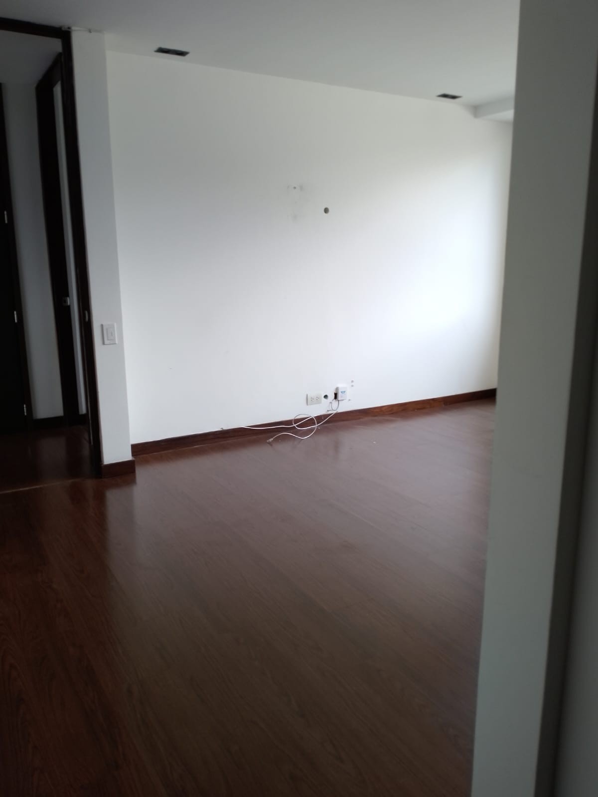 Apartamento en arriendo en San Lucas, Medellín · foto 5 de 23