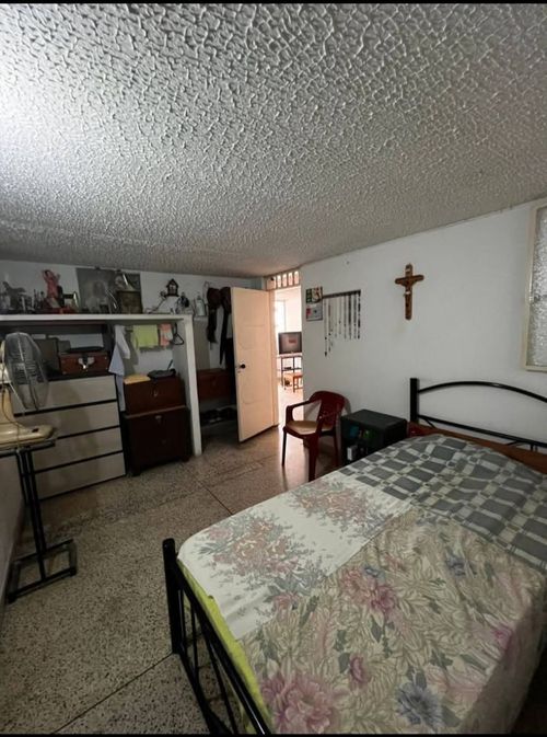 Casa de 4 alcobas en venta en San Jorge, Girón, 84 m² · foto 7 de 7