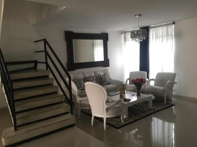 Casa de 8 alcobas en venta en Nicolas De Federman, Bogotá, 219 m² · foto 5 de 20