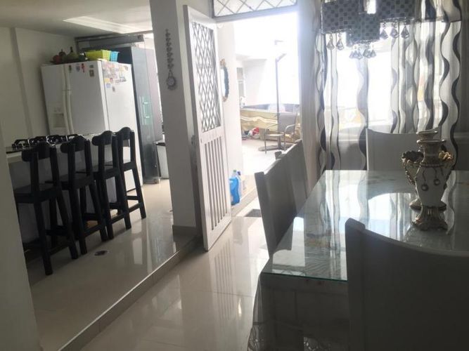 Casa de 8 alcobas en venta en Nicolas De Federman, Bogotá, 219 m² · foto 14 de 20
