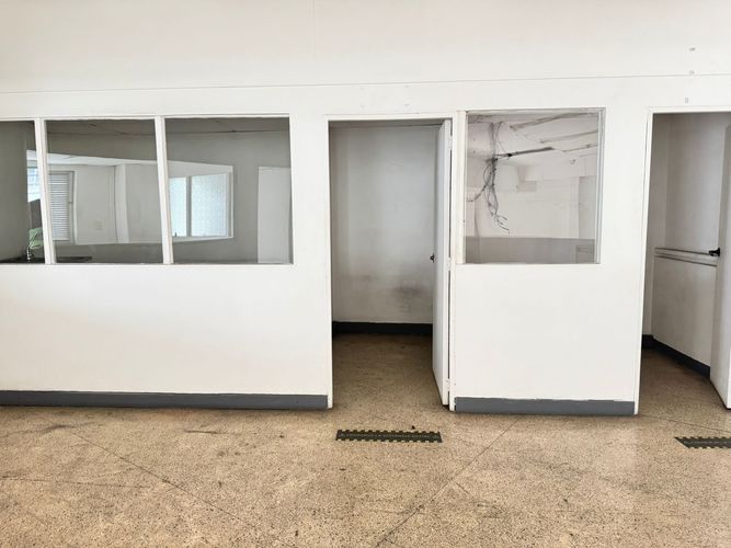 Local en arriendo en La Candelaria, Medellín, 550 m² · foto 7 de 14