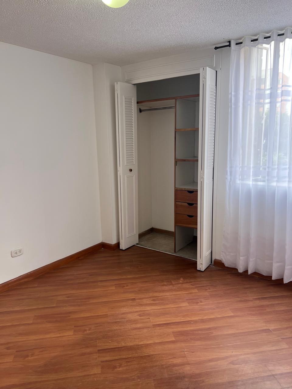 Apartamento en arriendo en Ciudad Universitaria, Bogotá · foto 15 de 20