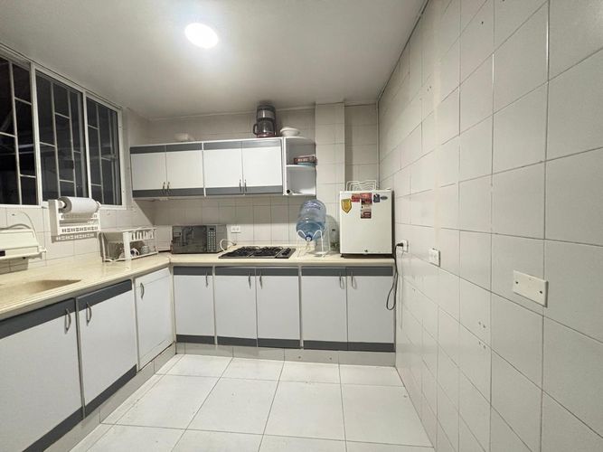 Casa de 4 alcobas en venta en Nueva Cecilia, Armenia, 270 m² · foto 6 de 12