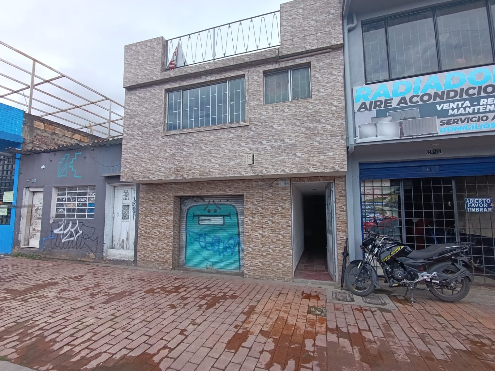 Casa en venta en Las Ferias, Bogotá · foto 2 de 24