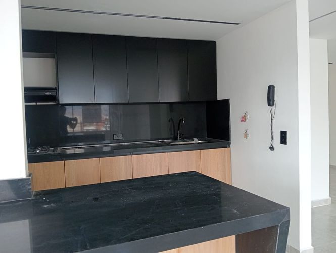 Apartamento de 3 alcobas en arriendo en Laureles, Medellín, 140 m² · foto 4 de 14