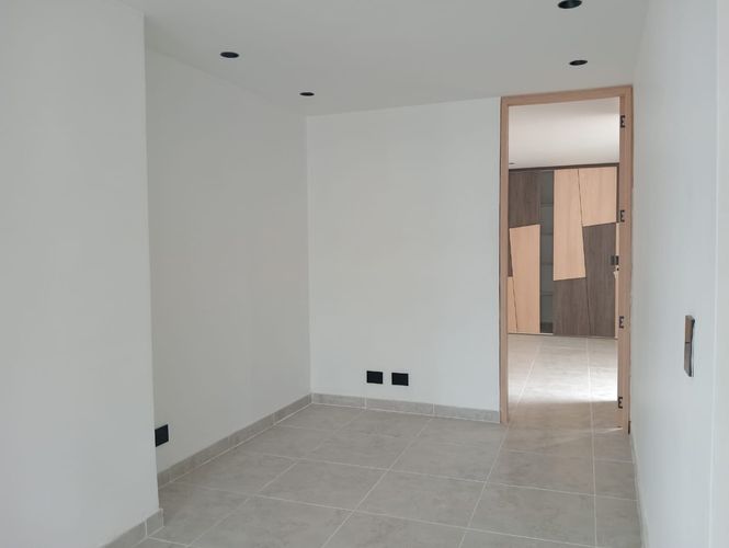 Apartamento de 3 alcobas en arriendo en Laureles, Medellín, 140 m² · foto 6 de 14