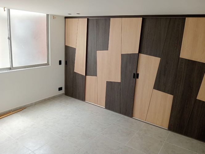 Apartamento de 3 alcobas en arriendo en Laureles, Medellín, 140 m² · foto 12 de 14
