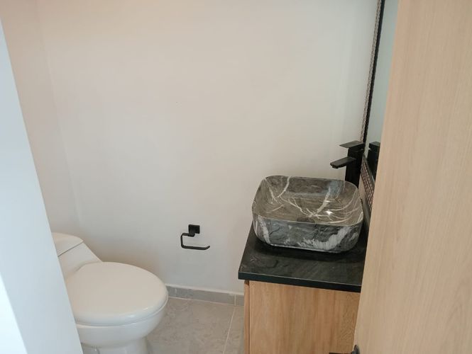 Apartamento de 3 alcobas en arriendo en Laureles, Medellín, 140 m² · foto 13 de 14