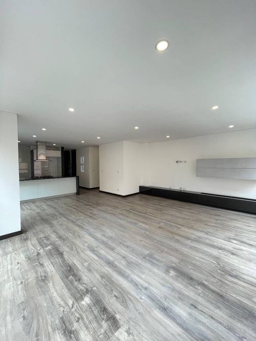 Apartamento en venta en Chicó Navarra, Bogotá · foto 4 de 24