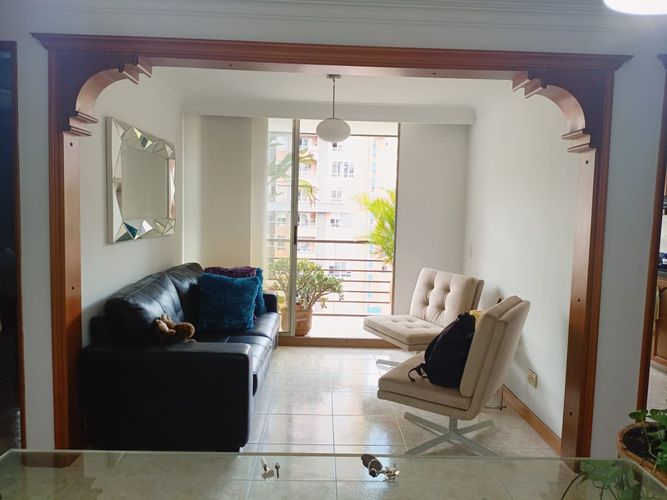 Apartamento de 2 alcobas en arriendo en Belén, Medellín, 65 m² · foto 4 de 15