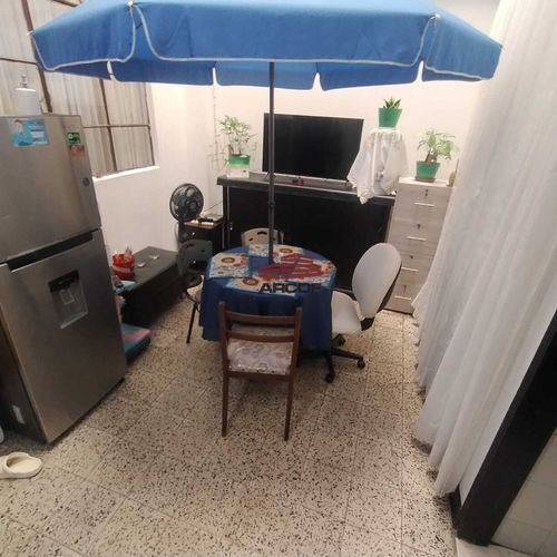 Casa de 6 alcobas en venta en La Concordia, Bucaramanga, 280 m² · foto 6 de 19