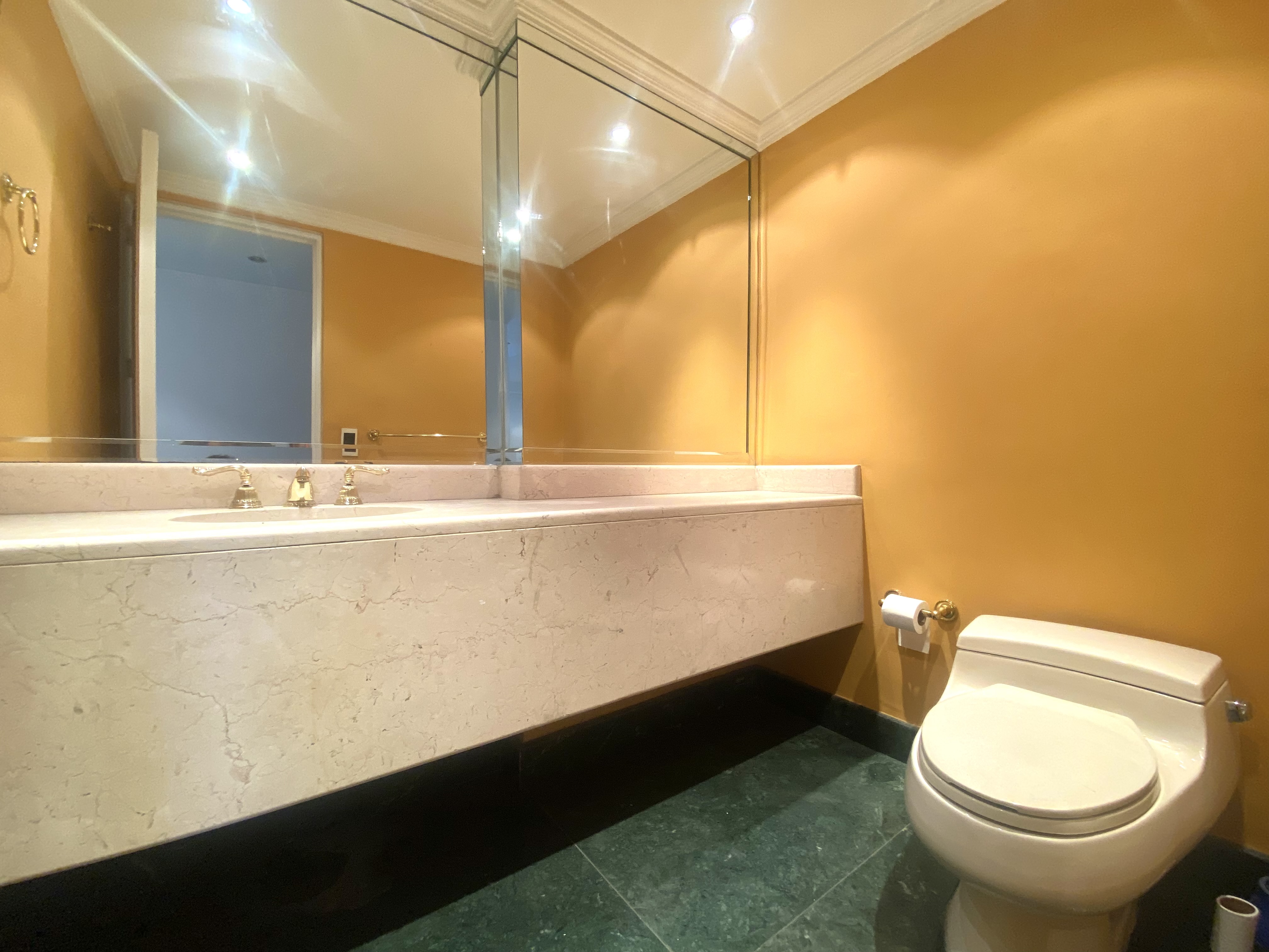 Apartamento en venta en El Refugio, Bogotá · foto 12 de 24