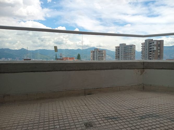 Apartamento de 4 alcobas en venta en El Poblado, Medellín, 248 m² · foto 19 de 19