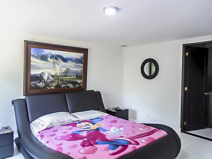 Casa en arriendo en El Poblado, Medellín · foto 9 de 20