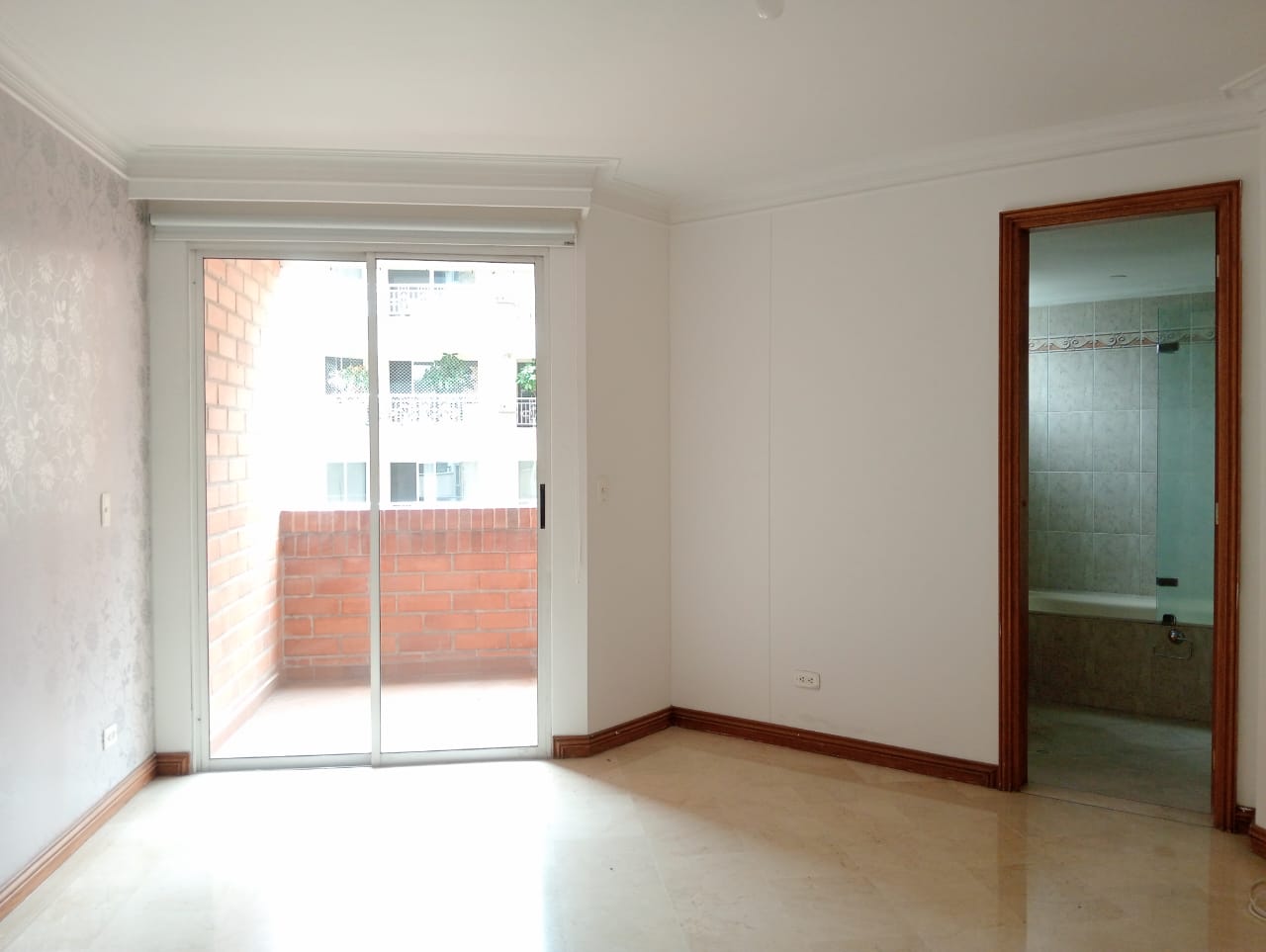 Apartment for sale in Laureles, Medellín 2