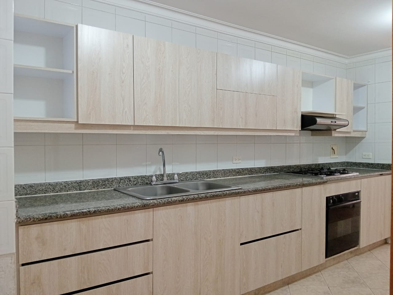 Apartment for sale in Laureles, Medellín 3