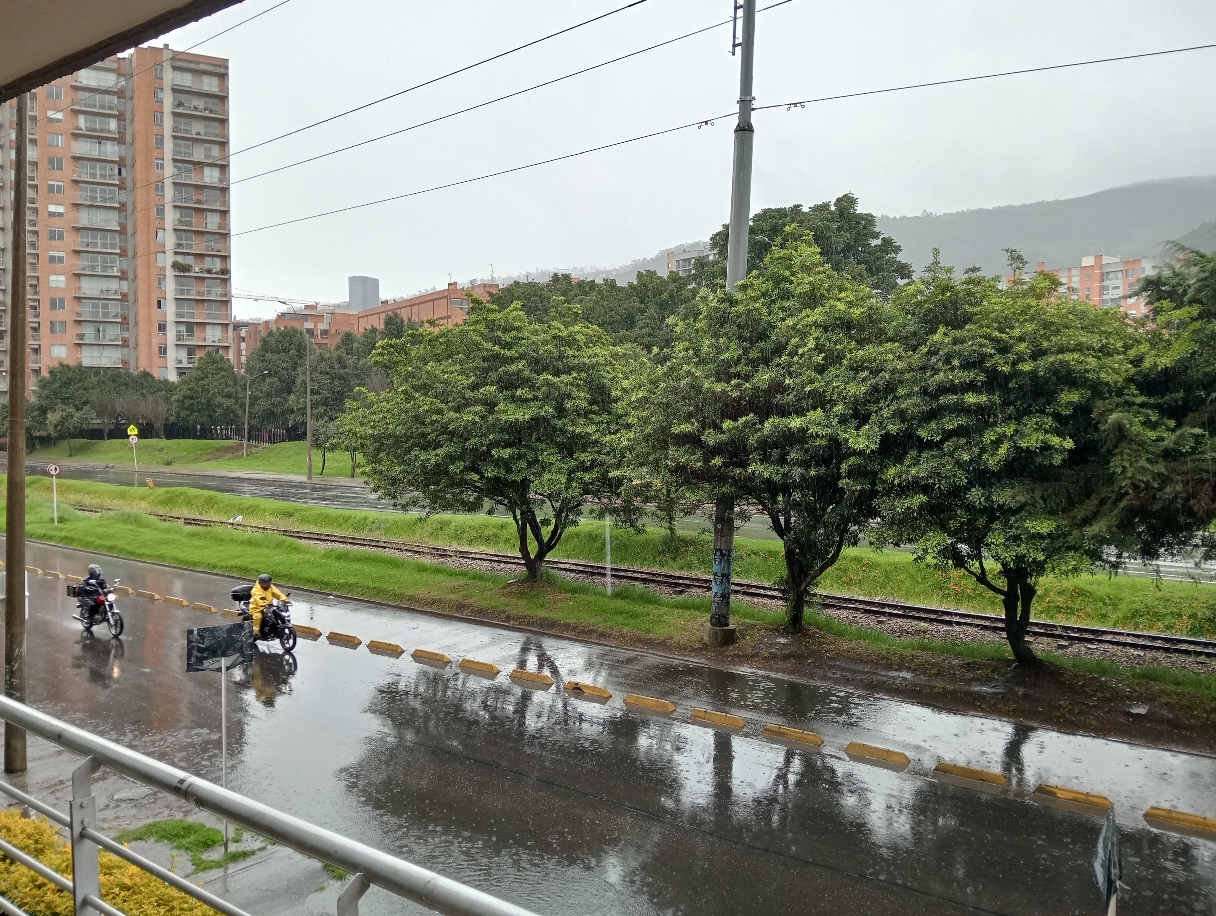 Apartamento en venta en Cedritos, Bogotá · foto 3 de 14
