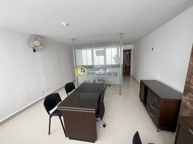 Oficina en arriendo en Centro, Bucaramanga, 25 m² · foto 5 de 13