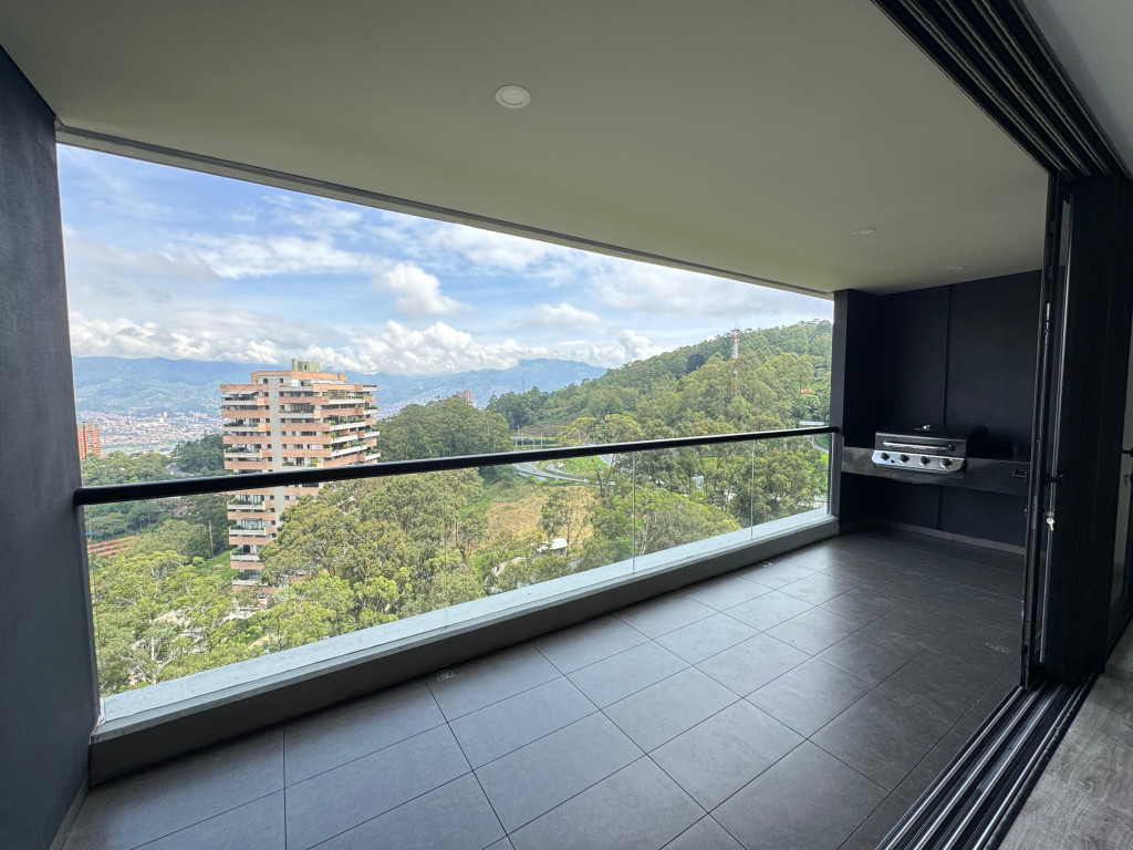 Apartamento en venta en Belén, Medellín [No disponible] 4