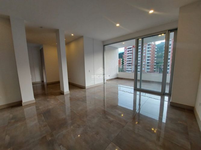 Apartamento de 3 alcobas en venta en Cristales, Cali, 116 m² · foto 4 de 22