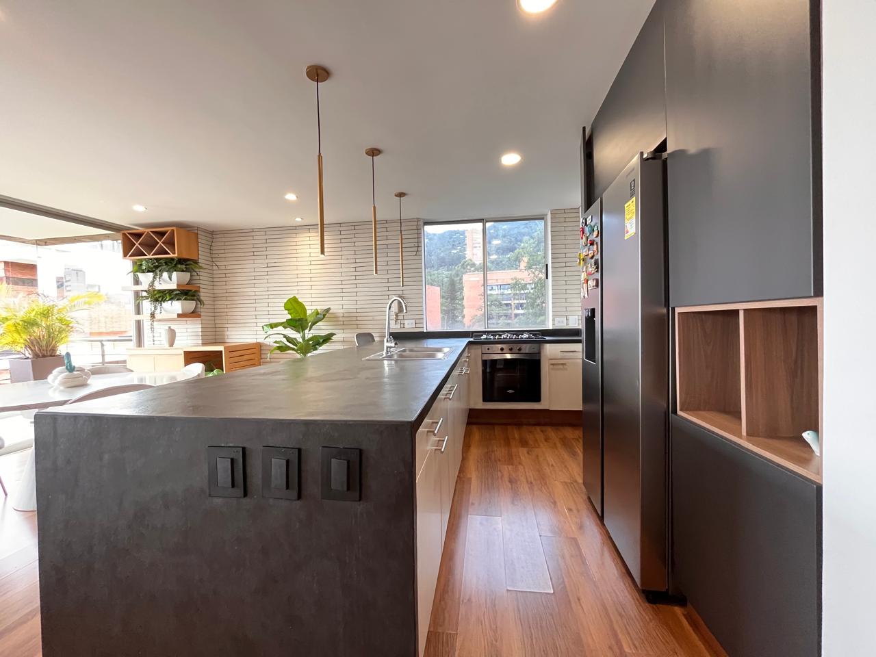 Apartamento en arriendo en El Poblado, Medellín · foto 5 de 19