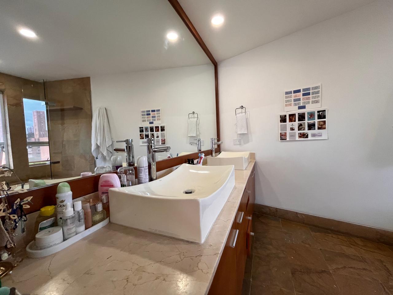 Apartamento en arriendo en El Poblado, Medellín · foto 16 de 19
