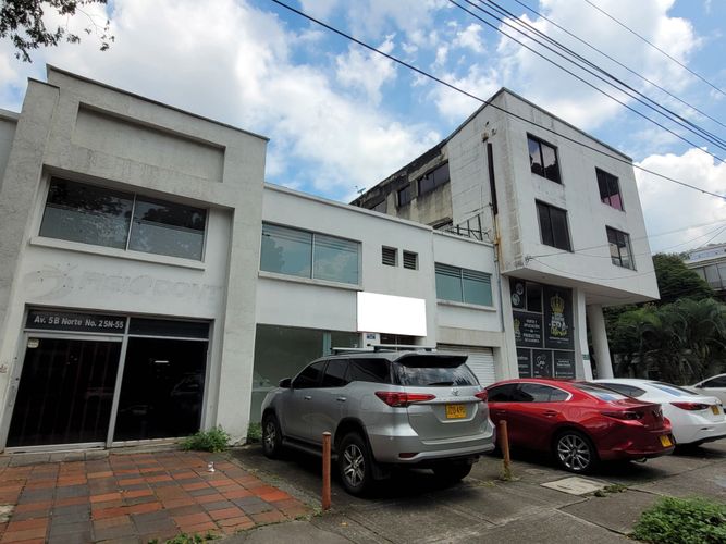 Edificio en venta en San Vicente, Cali, 855 m² · foto 2 de 14