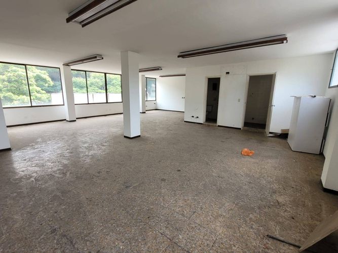 Edificio en venta en San Vicente, Cali, 855 m² · foto 11 de 14
