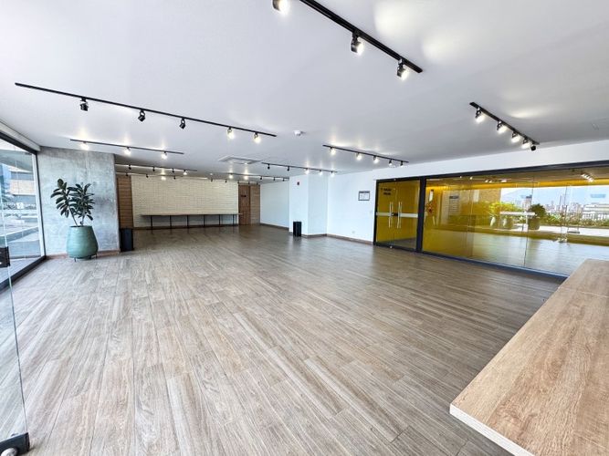 Apartaestudio en venta en El Poblado, Medellín, 80 m² · foto 20 de 24