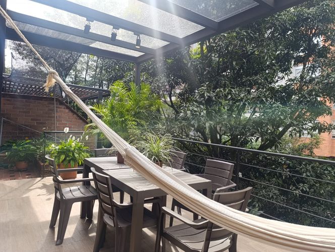 Casa de 3 alcobas en venta en El Poblado, Medellín, 210 m² · foto 20 de 20