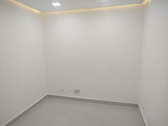 Oficina en arriendo en El Poblado, Medellín, 35 m² · foto 9 de 16