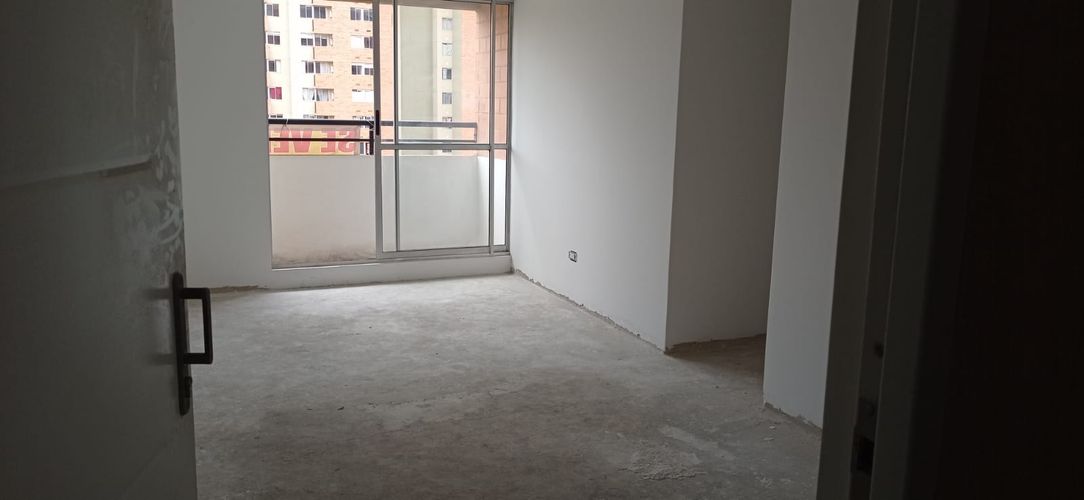 Apartamento de 3 alcobas en venta en La Prosperidad, Madrid, 63 m² · foto 2 de 11