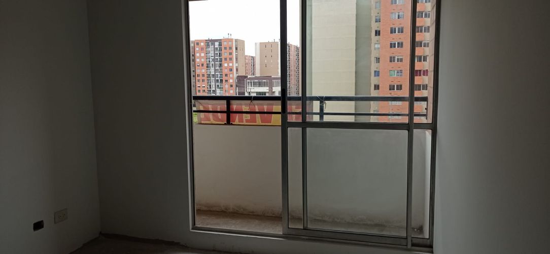 Apartamento de 3 alcobas en venta en La Prosperidad, Madrid, 63 m² · foto 6 de 11
