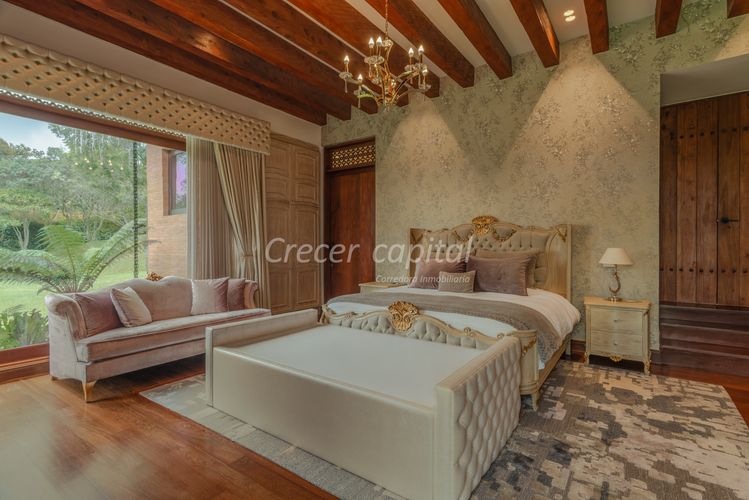 Casa de 4 alcobas en venta en Las Palmas, Envigado, 800 m² · foto 6 de 8