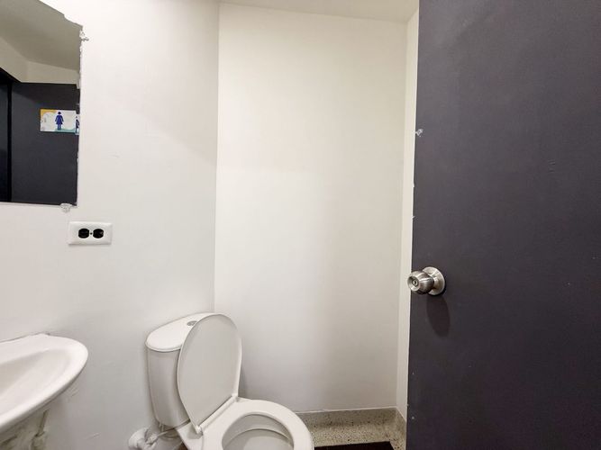 Oficina en venta en La Candelaria, Medellín, 376 m² · foto 11 de 24