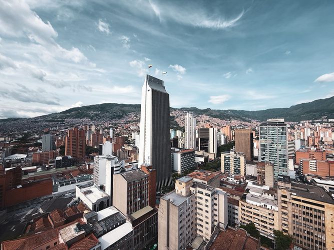 Oficina en venta en La Candelaria, Medellín, 376 m² · foto 16 de 24