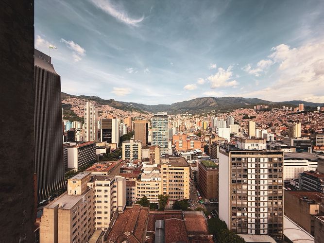 Oficina en venta en La Candelaria, Medellín, 376 m² · foto 23 de 24