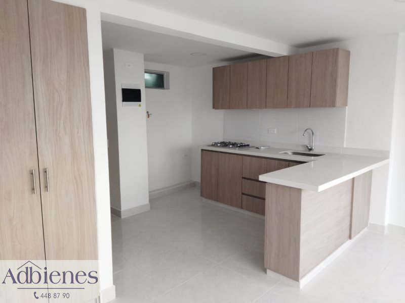 Apartamento en venta en Calasanz, Medellín · foto 3 de 9