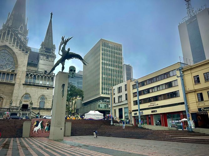 Local en venta en El Centro, Manizales, 606 m² · foto 5 de 17
