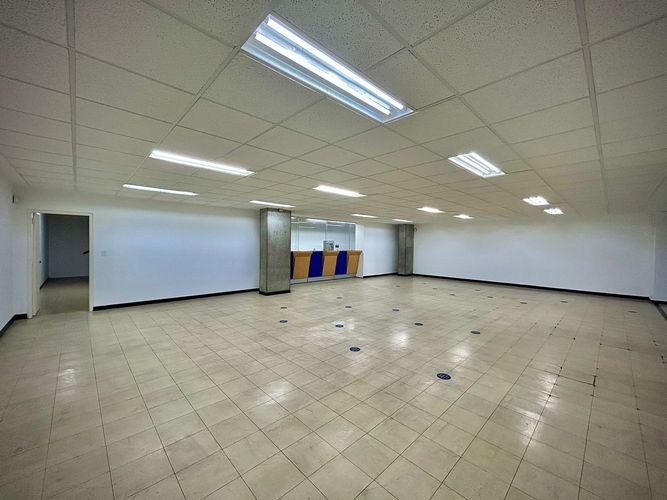 Local en venta en El Centro, Manizales, 606 m² · foto 9 de 17