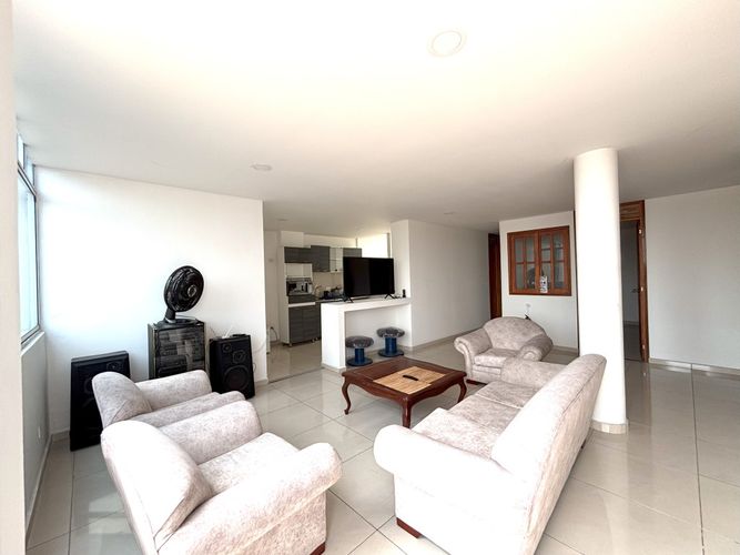 Bodega en venta en La Florida, Villavicencio, 1508 m² · foto 23 de 24