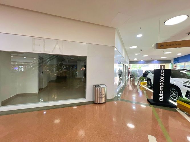 Local en venta en Conquistadores, Medellín, 254 m² · foto 11 de 13