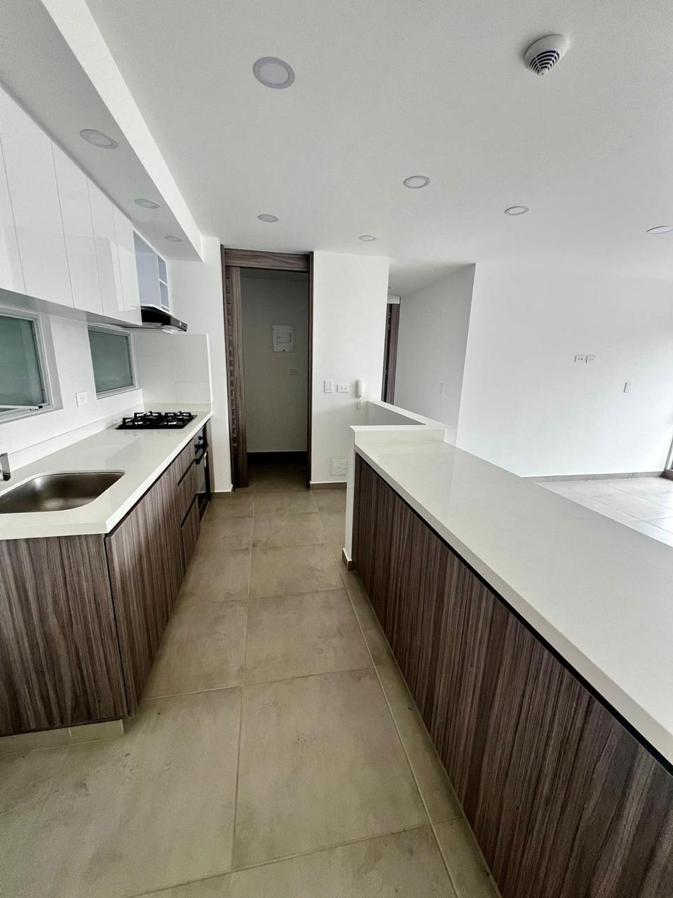 Apartamento en venta en Milan, Manizales · foto 2 de 19