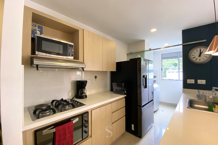 Apartamento de 3 alcobas en arriendo en El Poblado, Medellín, 97 m² · foto 6 de 20