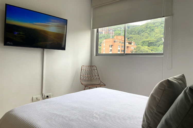 Apartamento de 3 alcobas en arriendo en El Poblado, Medellín, 97 m² · foto 8 de 20