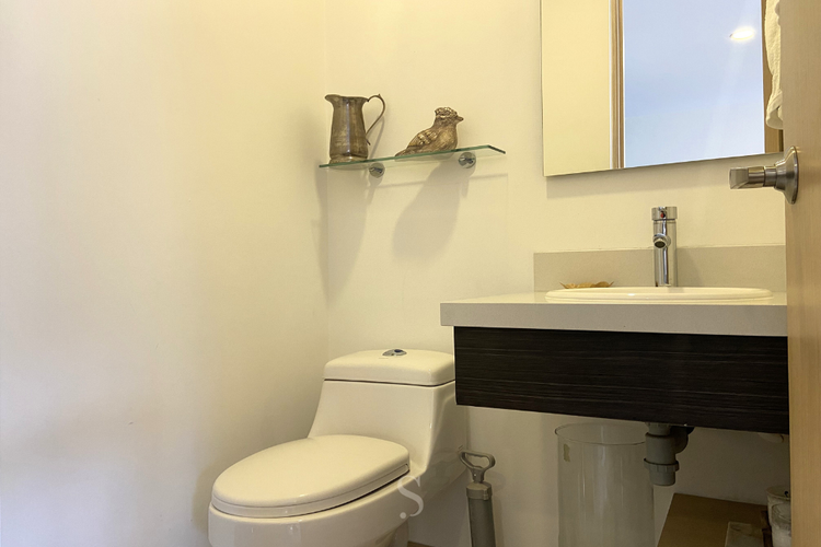 Apartamento de 3 alcobas en arriendo en El Poblado, Medellín, 97 m² · foto 19 de 20