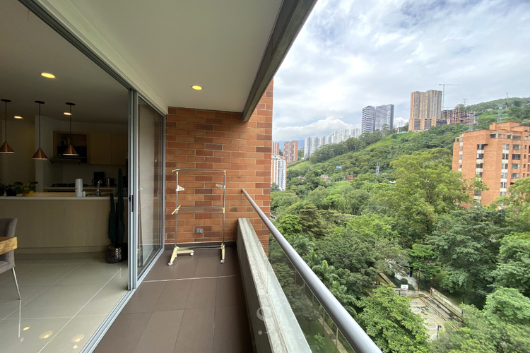 Apartamento de 3 alcobas en arriendo en El Poblado, Medellín, 97 m² · foto 20 de 20