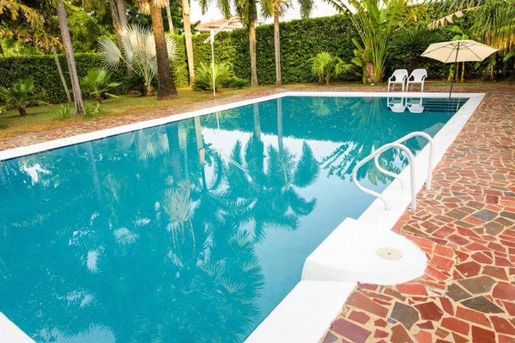 Casa de 5 alcobas en venta en Ricaurte, 305 m² · foto 5 de 12