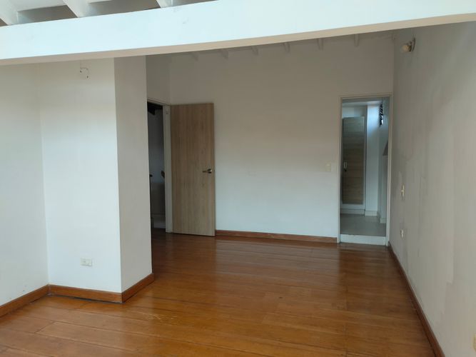 Apartamento de 3 alcobas en arriendo en Las Lomas, Medellín, 150 m² · foto 7 de 19